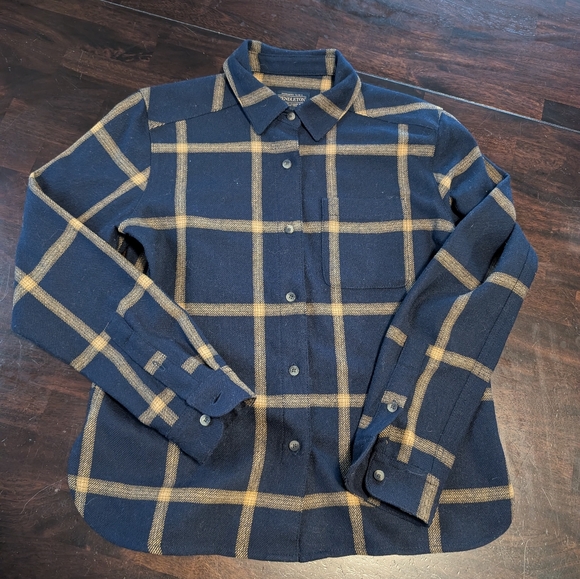Pendleton Tops - Pendleton 100% Wool Navy and Tan Plaid Flannel Shirt, Women's Small, NWOT